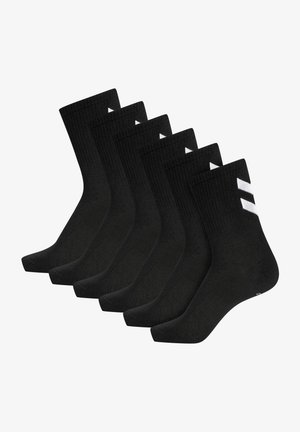 Svarta bomullssockor med ribbad textur, med förstärkta hälar och tår. Har tre vita diagonala ränder på varje socka. Set om sex.