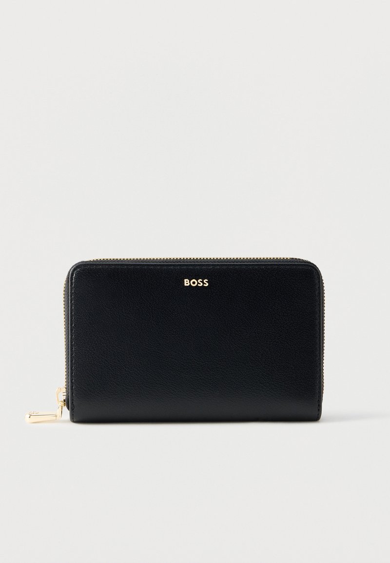 Portefeuille en cuir noir avec fermeture éclair intégrale, fermeture dorée et logo "BOSS" embossé en or au centre de la face avant.