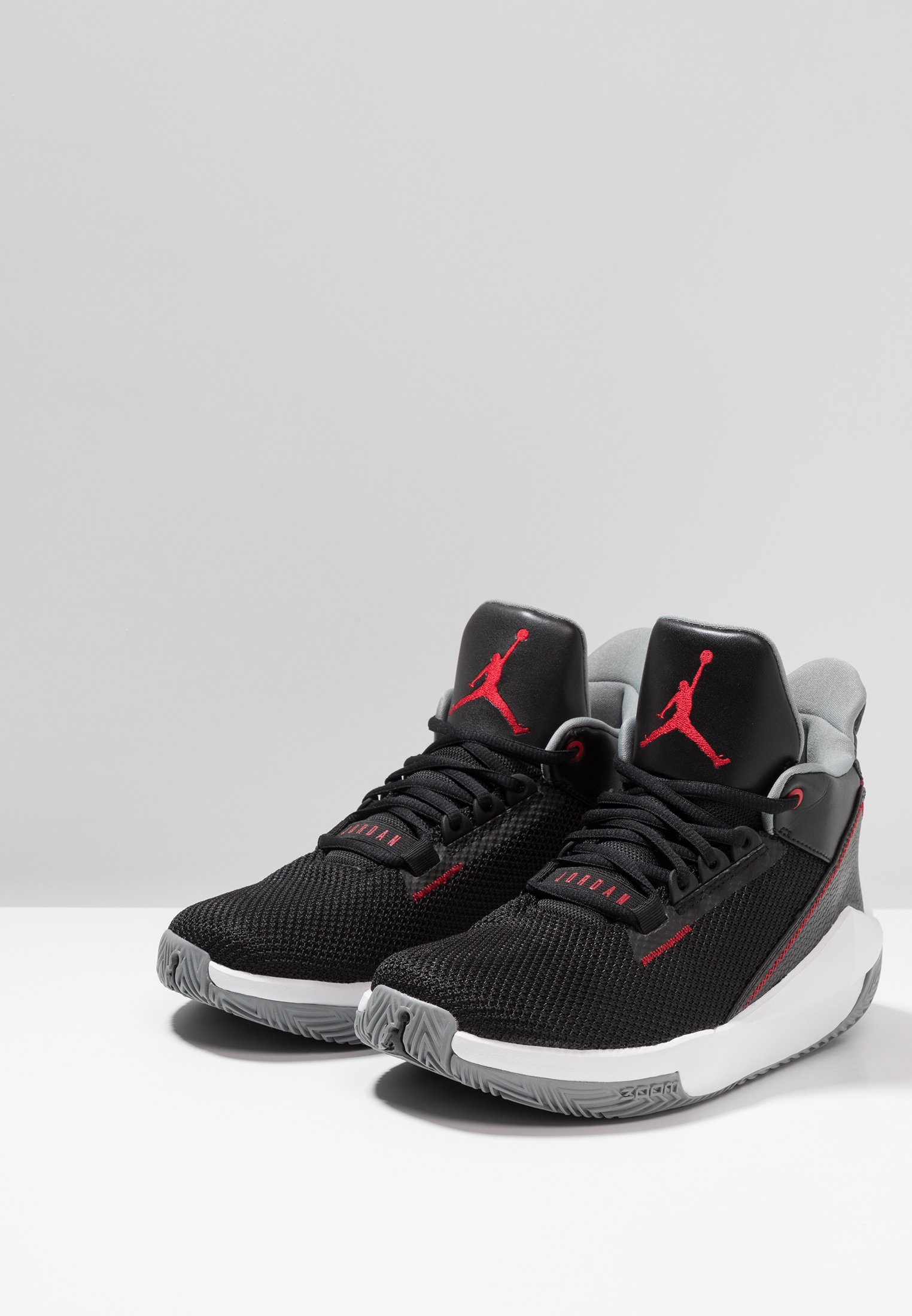 Jordan 2X3 Basketballsko blackgym redparticle grey Jordan REACT ASSASSIN Basketballsko gym redwhiteblack