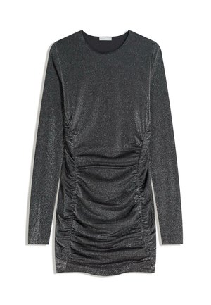 Čierne trblietavé šaty s dlhými rukávmi a riasením po bokoch, s okrúhlym výstrihom. Tkanina má lesklý a štruktúrovaný vzhľad.