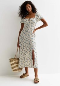 New Look FLORAL MILKMAID - Jurk - white pattern