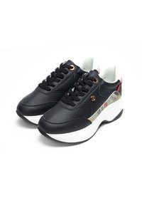 Black sneaker with a smooth leather upper, white sole, and gold hardware accents. Features a patterned side panel for added detail.