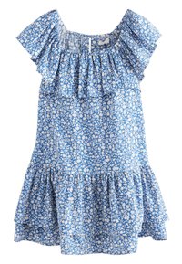 Robe florale bleue avec motifs blancs, manches volantées et couches superposées à l'ourlet, fabriquée en tissu léger.