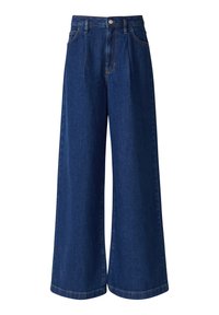 Dżinsy o wysokim stanie, szerokich nogawkach w ciemnoniebieskim kolorze, z przednimi plisami, szlufkami na pasek, bocznymi kieszeniami oraz zapięciem na guzik i zamek błyskawiczny.