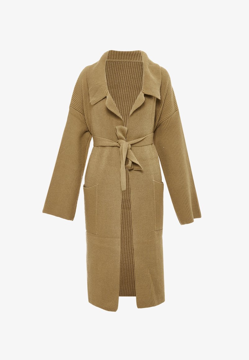 Knit cardigan in beige, featuring a collar, long sleeves, open front, tie closure, and two front pockets with ribbed texture.