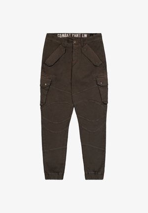 Pantalons de combat vert olive en tissu résistant, avec des poches avant et latérales, des jambes fuselées et des motifs en vagues cousus le long des côtés.