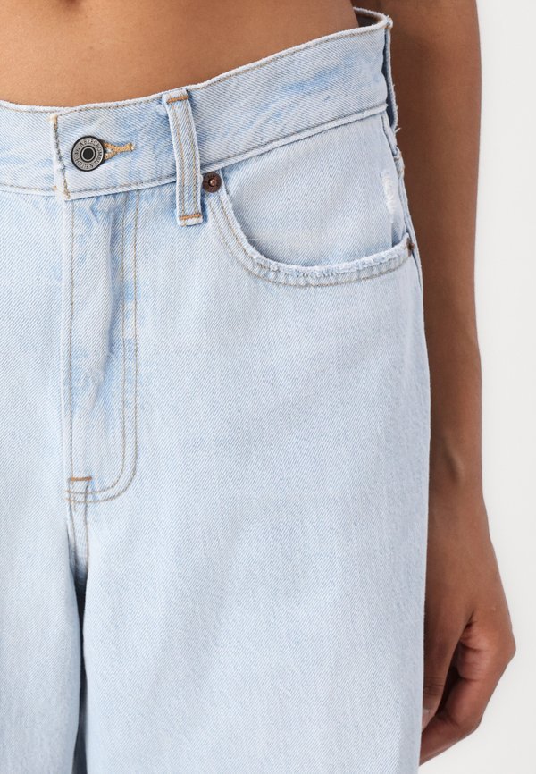 CLEAN WIDE LEG - Relaxed fit jeans4