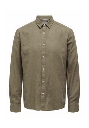 Chemise à manches longues olive en lin. Dotée d'un col boutonné et de boutons sur l'avant, avec une coupe décontractée et une texture uni.