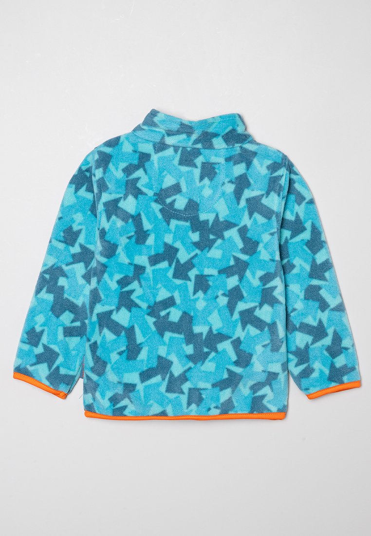 Blaue Fleecejacke mit dunkelblauen Pfeilmustern, hohem Kragen, langen Ärmeln und orangefarbener Einfassung an den Bündchen und dem Saum, von der Rückseite gezeigt.