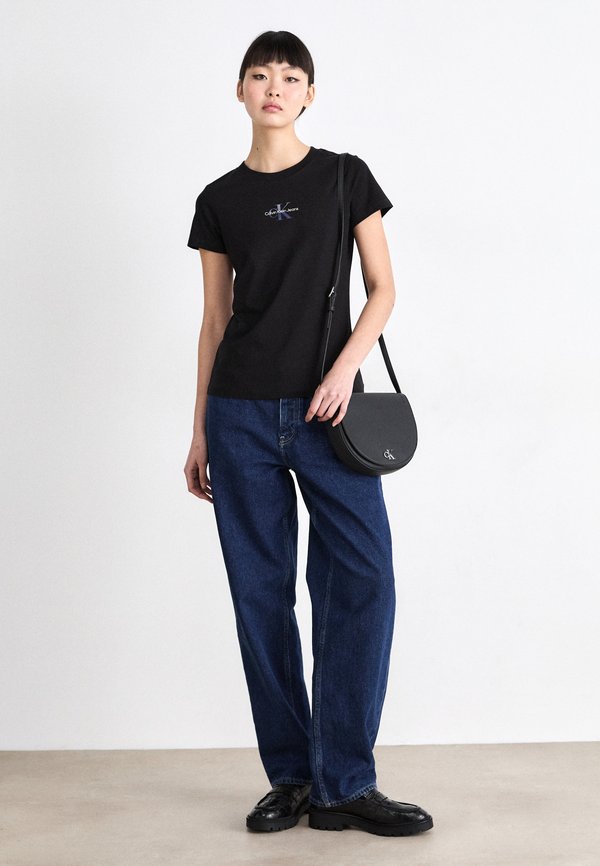 GRADIENT MONOLOGO SLIM TEE - Basic T-shirt4