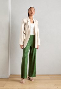 Anna Field Broek - green