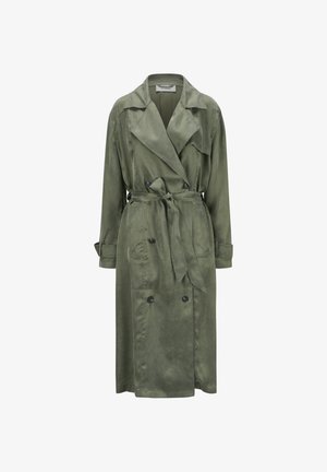 Olivgrüner Trenchcoat aus glattem Stoff, mit Reverskragen, doppelreihigem Design und einem Gürtel zum Binden in der Taille. Lange Ärmel.