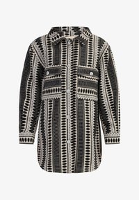 Vald, schwarz wollweiss