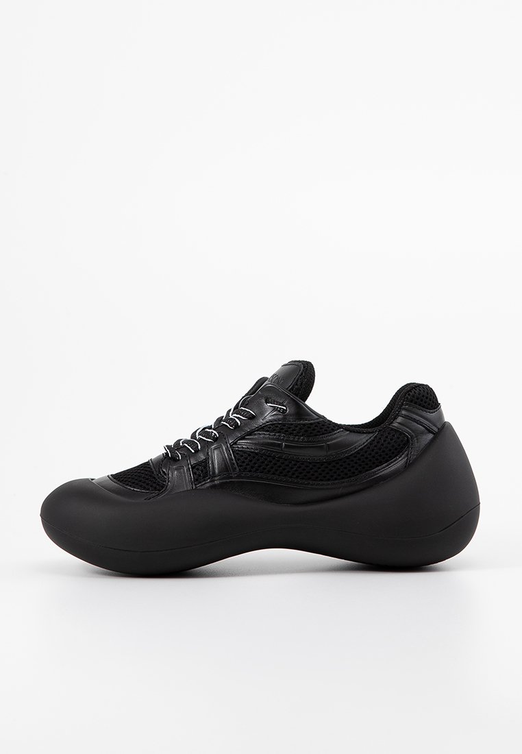 J.W. Anderson Sneakers laag zwart