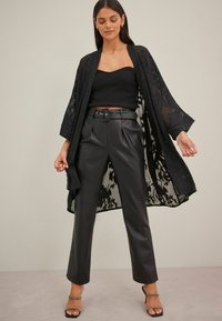 Next LONGLINE KIMONO COVER-UP - Nyári dzseki - black burnout