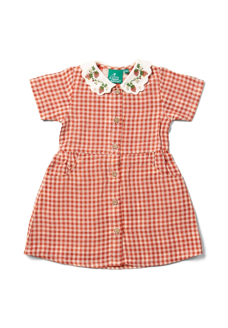 Rotweiß kariertes Kleid mit weißem Kragen und Erdbeerenstickerei, kurzen Ärmeln, knopflosem Frontverschluss und elastischem Bund mit Taschen.