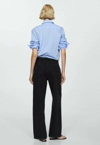 Mango Džínsy bootcut - black denim