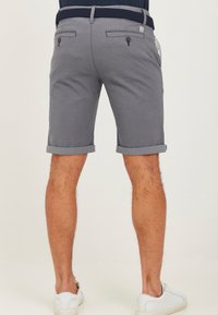INDICODE JEANS IDFIGNO - Kratke hlače - light grey