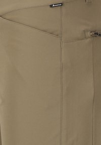 Beige utomhusbyxor med en ficka med dragkedja, tillverkade av slitstarkt material, med förstärkt sömnad och en slät yta.