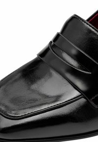 Tamaris TROTTEUR - Classic heels - black uni