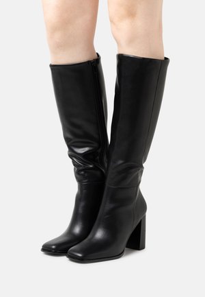 Boots - black