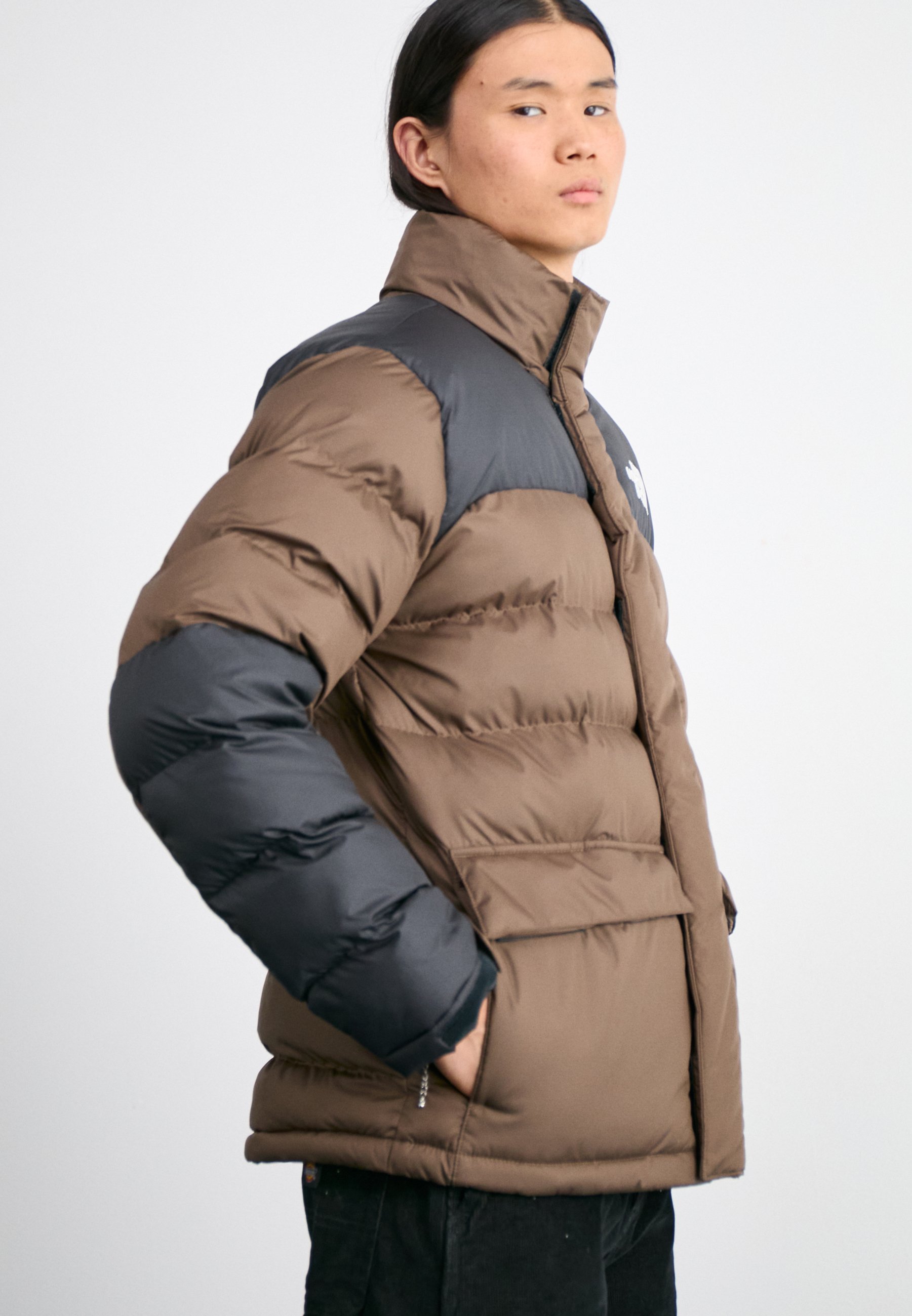The North Face M LIMBARA INSULATED JACKET - Winter jacket - smokey