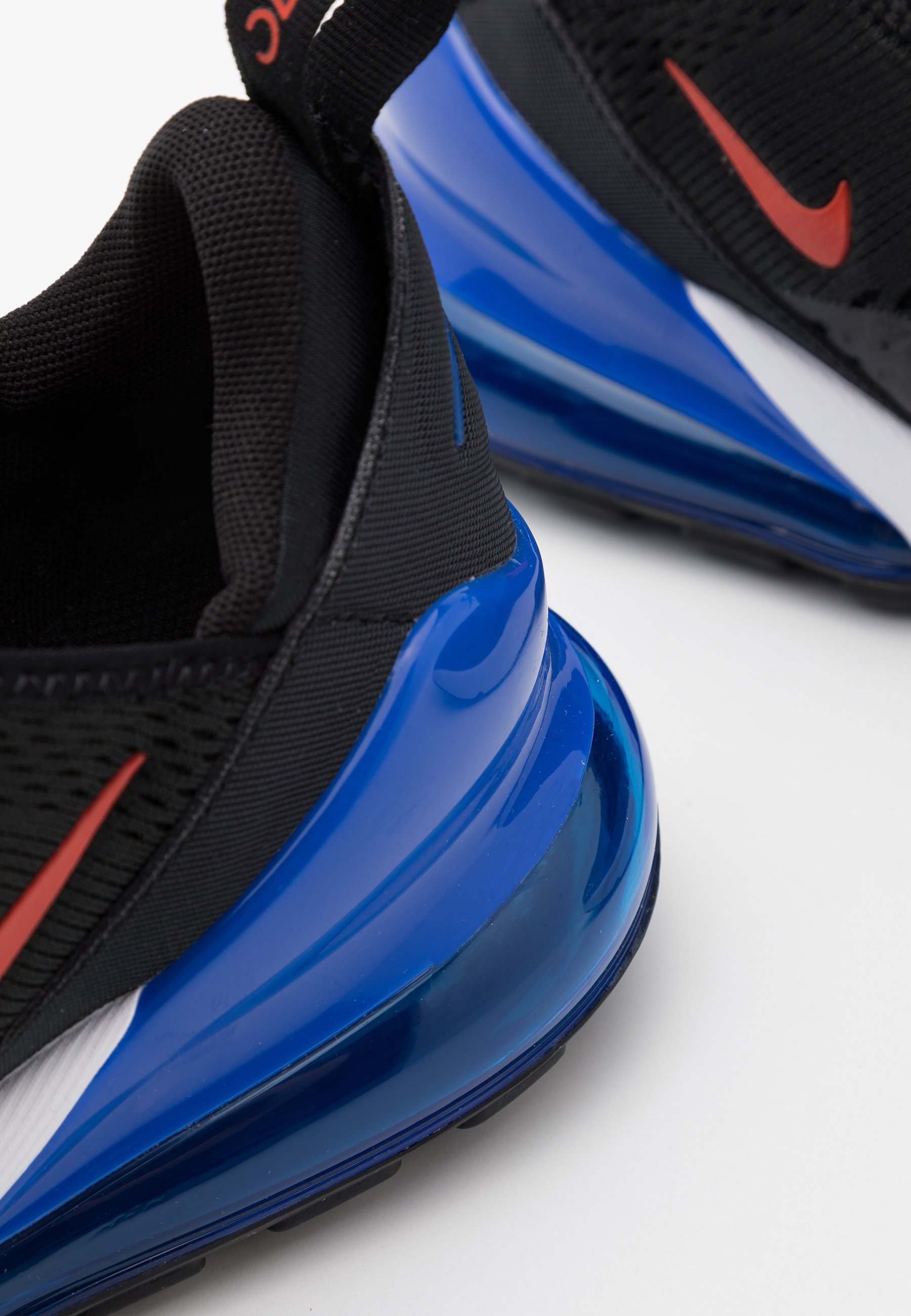 Sneakers Nike Air Max 270 white / chile red - midnight navy (DJ5172-100) –  Queens 💚