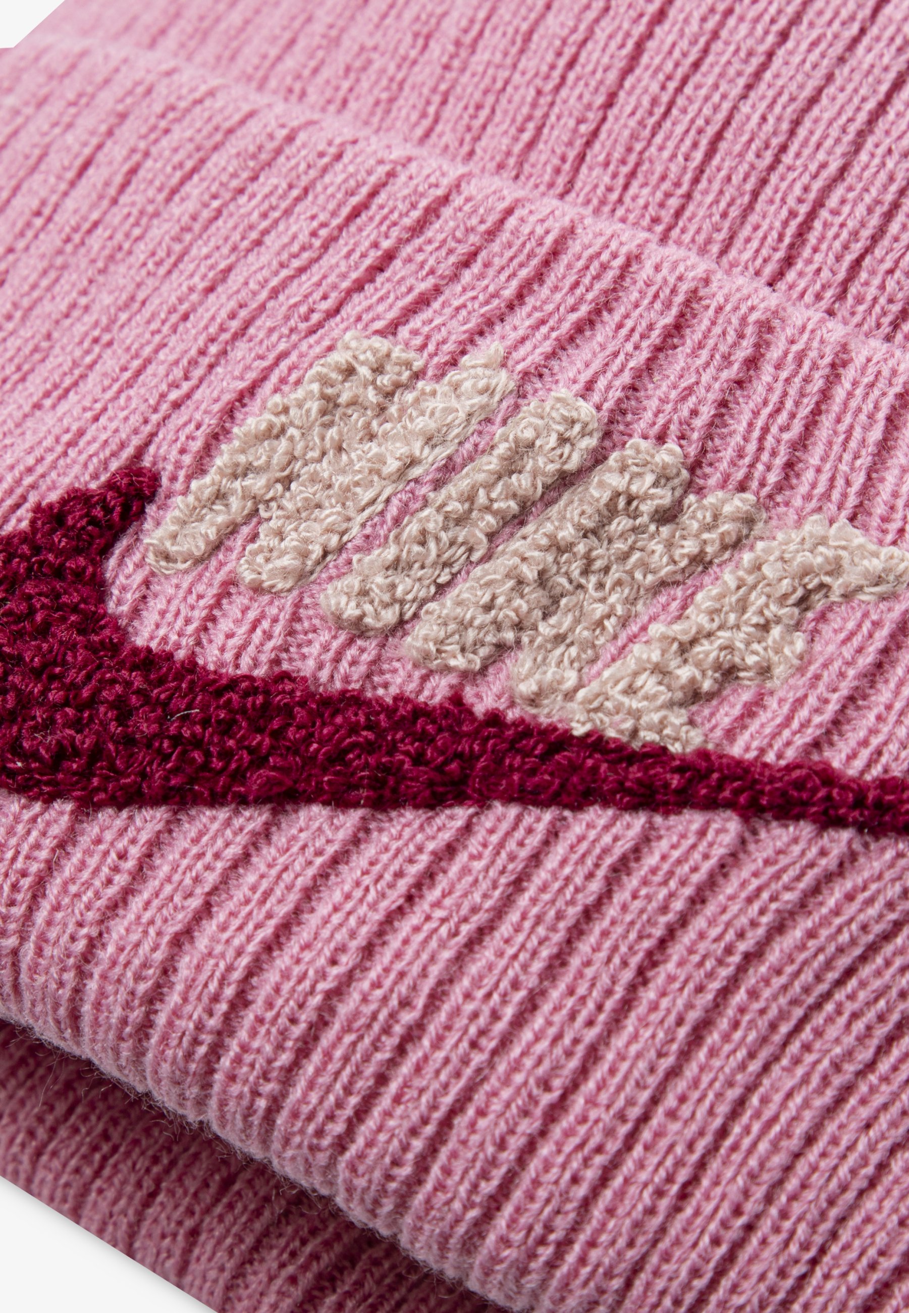 nike sb beanie pink