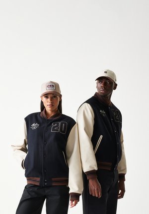 VARSITY - Μπουφάν τύπου bomber - new era blk