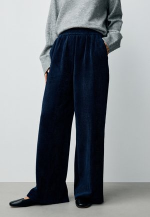 REGULAR FIT - WIDE SOFT  - Pantaloni - navy