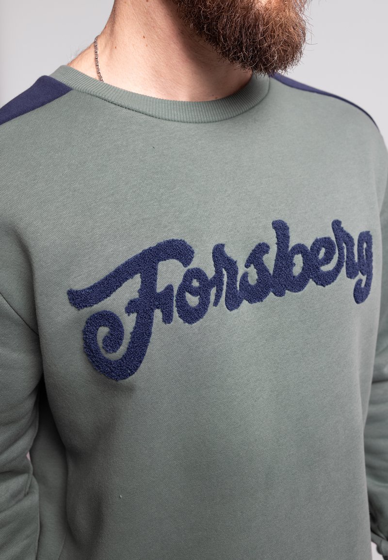 FORSBERG MIT VINTAGE LOGO - Felpa - grün
