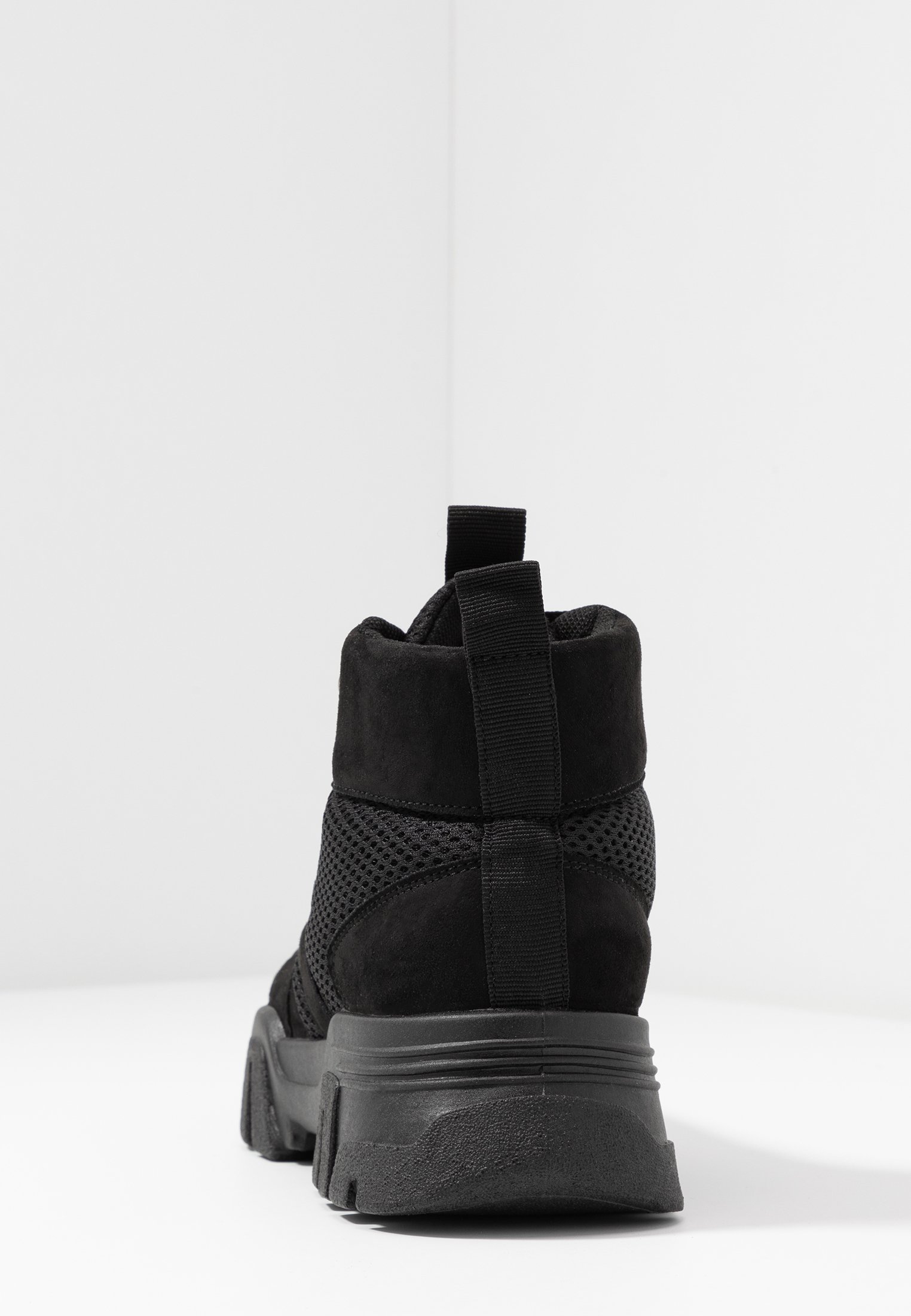 miss selfridge hiker ankle boot in black