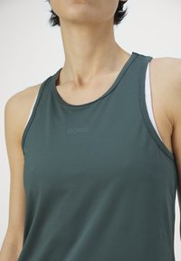 Björn Borg RACERBACK TANK - Viršus - urban chic
