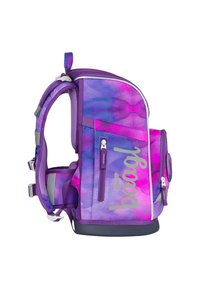 Zaino viola con motivo ad acquerello in tonalità rosa e blu, dotato di molteplici scomparti e spallacci regolabili per il massimo comfort.