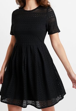 Day dress - black