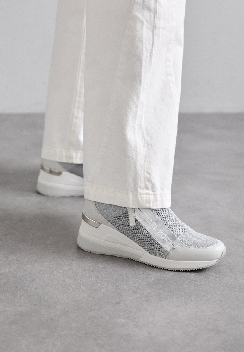MICHAEL Michael Kors WILLIS - Sneakers laag - silver