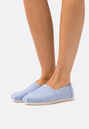 Slip-ons - blue