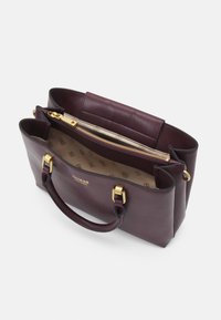 Guess MASIE GIRLFRIEND SATCHEL - Kabelka - amethyst