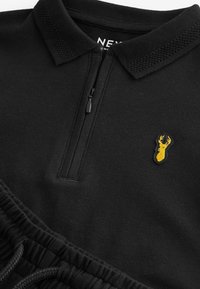 Next SET  - REGULAR FIT - Jogginghose - black
