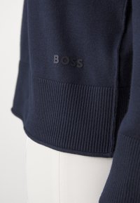 BOSS Stickad tröja - dark blue