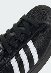 adidas Originals SUPERSTAR II W - Tenisice - core black   cloud white   core black
