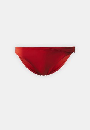 Röd bikini-bottom med en slät yta, låg midja och minimalistisk skärning. Har mjuka sömmar för komfort och en strömlinjeformad silhuett.