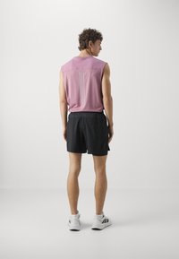 adidas Performance GYM 2-IN-1 - Pantalón corto de deporte - black