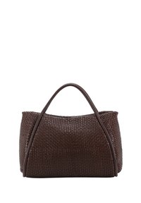 Braune geflochtene Tasche in runder Form, mit glatten Ledergriffen und einer strukturierten Oberfläche. Das Material weist ein durchgängiges Muster auf.