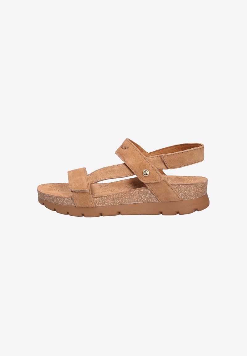 Le sandals in suede marrone presentano doppie cinghie e una suola con effetto cork. Il tacco è leggermente elevato con una suola in gomma per una buona aderenza.