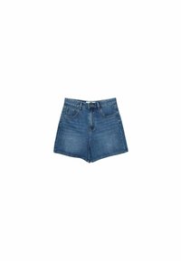 Blauwe hoge taille spijkerbroekshorts met voorkruiszakken, riemlussen, een knoopsluiting en een rits, plat gelegd op een witte achtergrond.