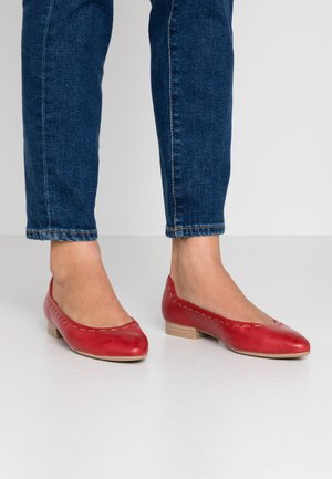 Klassischer Ballerina - chili