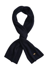 Marineblauwe geribbelde sjaal gemaakt van zacht gebreide stof. Heeft een gedraaid ontwerp en een klein logo in goud geborduurd aan één uiteinde.