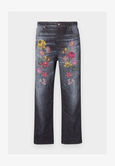 Τζιν από σκούρο πλυντήριο με ψηλή μέση, ίσια μπατζάκια και πολύχρωμα κεντημένα λουλουδένια σχέδια στους μπροστινούς μηρούς.