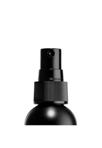 Nyx Professional Makeup NYX PROFESSIONAL MAKEUP SETTING SPRAY ...